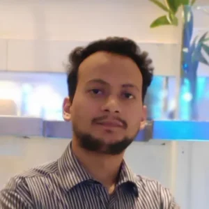 Manish Giri
